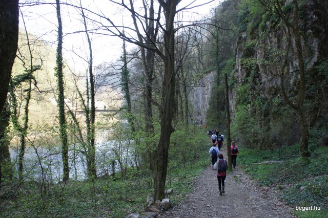 BEG Barangolókkal a Zichy-barlangban