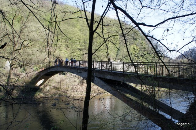 BEG Barangolókkal a Zichy-barlangban