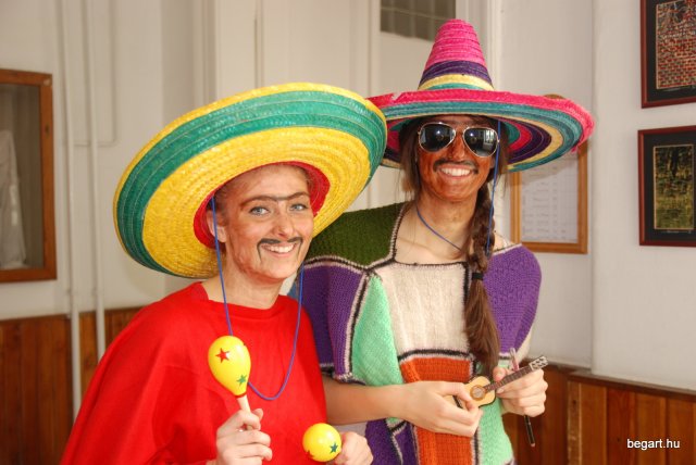 Bolondballagás