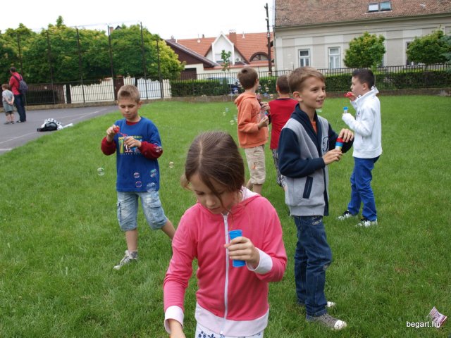 Gyereknap
