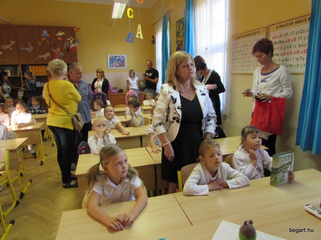 Tanévnyitó alsós