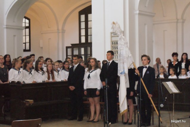 Évzáró