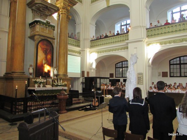 Évzáró