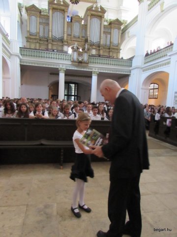Évzáró