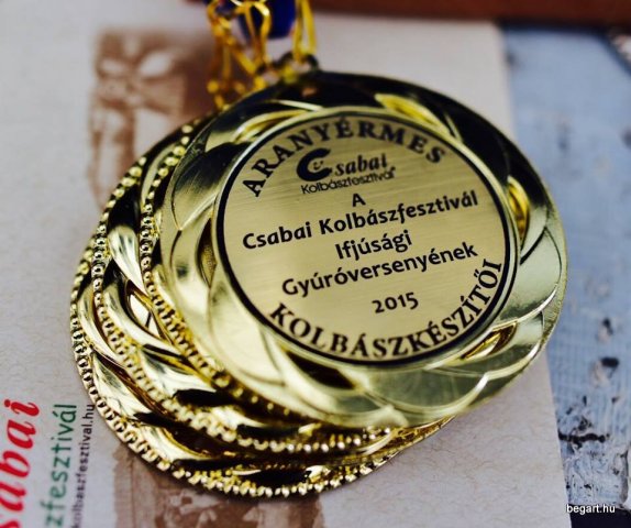 Ifjúsági - kolbászkészítő verseny - I. helyezés