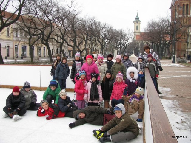 Korcsolyázás 3.b