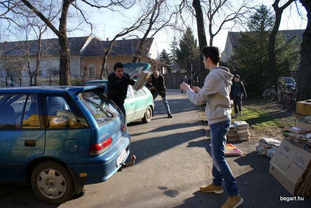 Papírgyűjtés