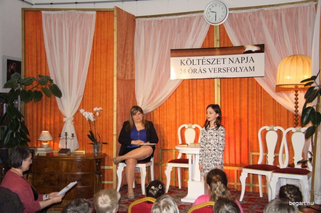 Versfolyam