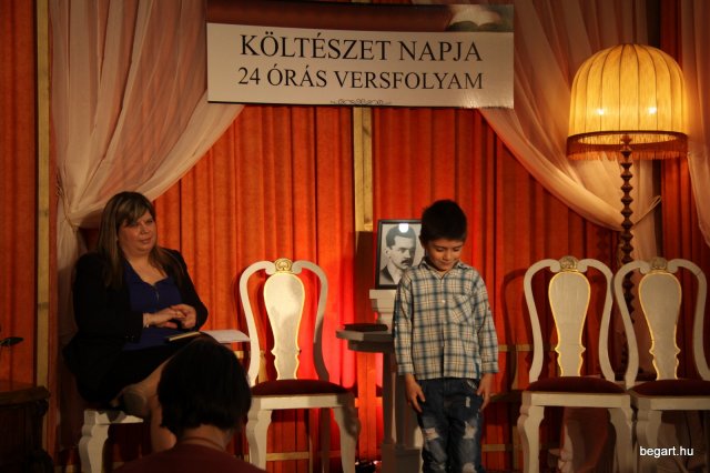 Versfolyam
