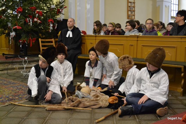 KARÁCSONY a gimnazistáknak 