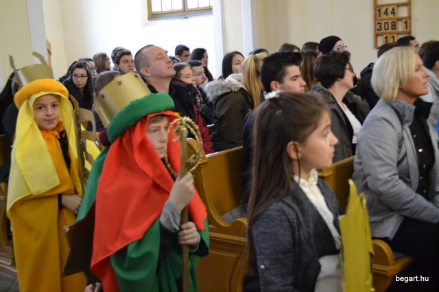 KARÁCSONY a gimnazistáknak 