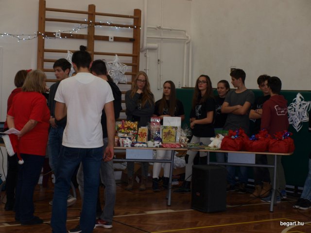 Mikulás-buli 2016
