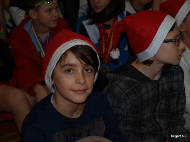 Mikulás-buli 2016
