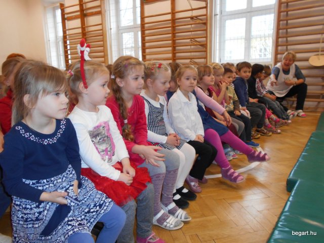 MIKULÁS