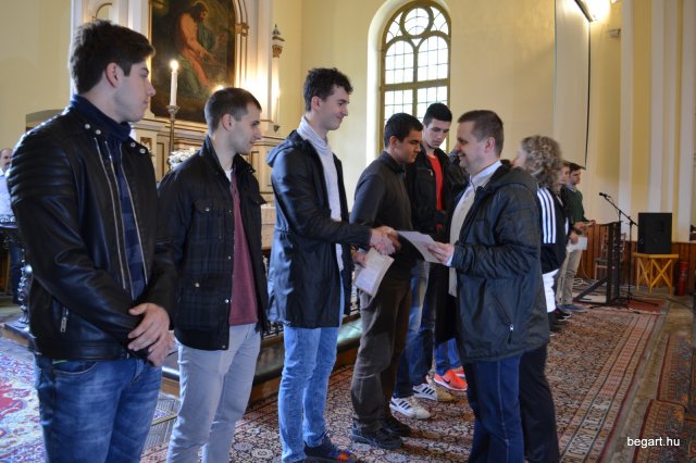 A végzős osztályok utolsó áhítata