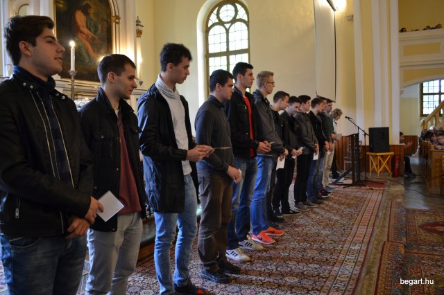 A végzős osztályok utolsó áhítata