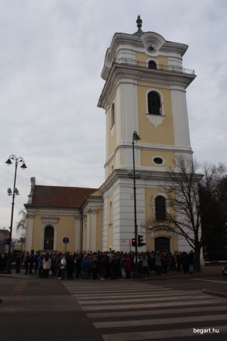Bocsásd meg vétkeinket...