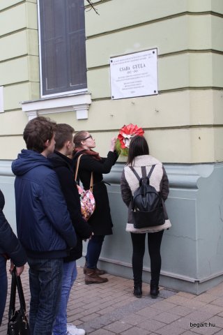 Bocsásd meg vétkeinket...