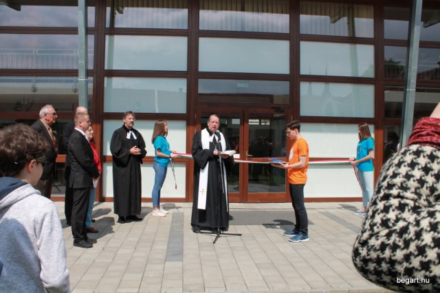 Sportcsarnok avatás