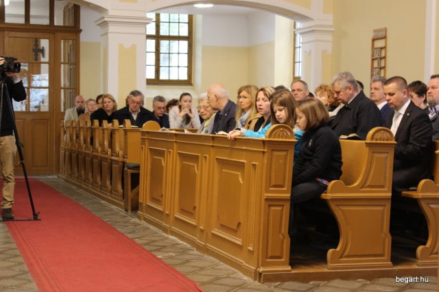 Sportcsarnok avatás