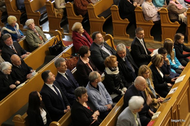 Sportcsarnok avatás