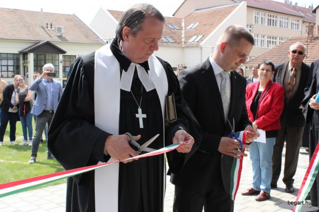 Sportcsarnok avatás