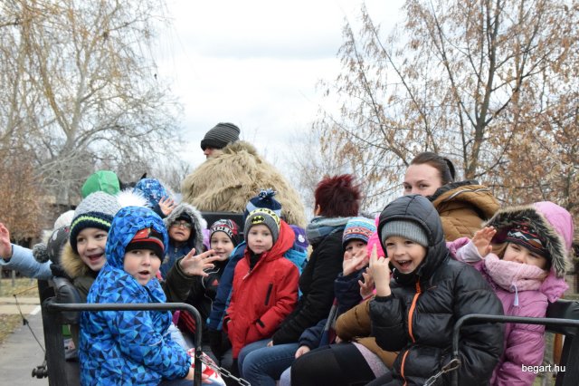 December a Csodavár csoportban