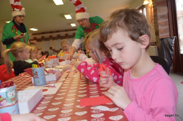 December a Csodavár csoportban