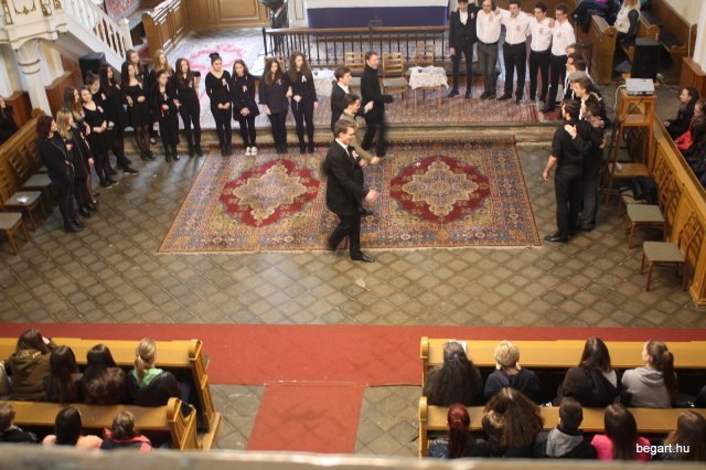 MÁRCIUS 15. emlékére