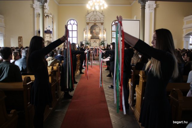 MÁRCIUS 15. emlékére