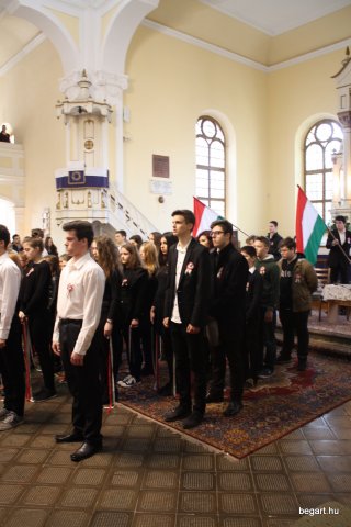 MÁRCIUS 15. emlékére