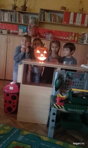 Kirándult a Zengőerdő csoport