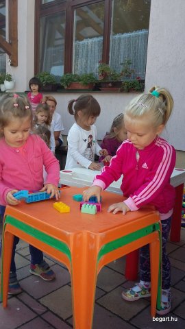 Kiscsoportosok a Meseréten