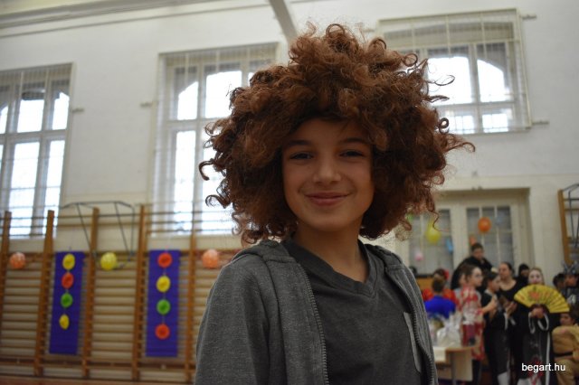 Világjárók farsangja