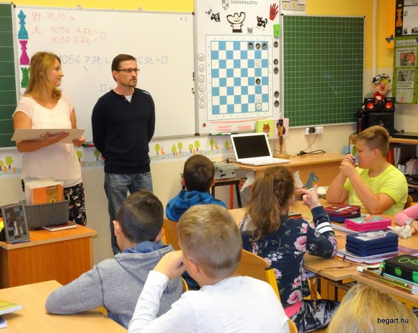 Sakkpalota lakói csodás ajándékot kaptak