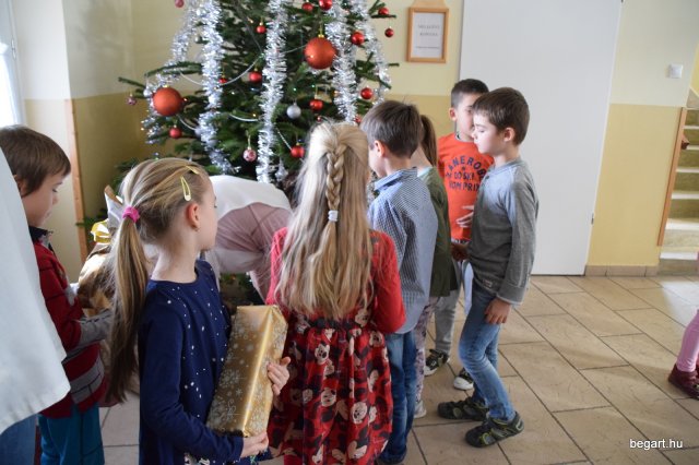 Adventi gyertyagyújtások