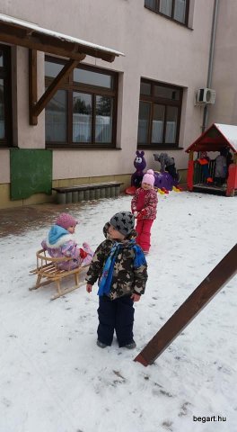 Hukk a hó