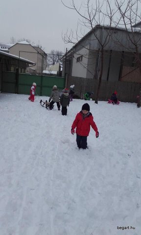 Hukk a hó
