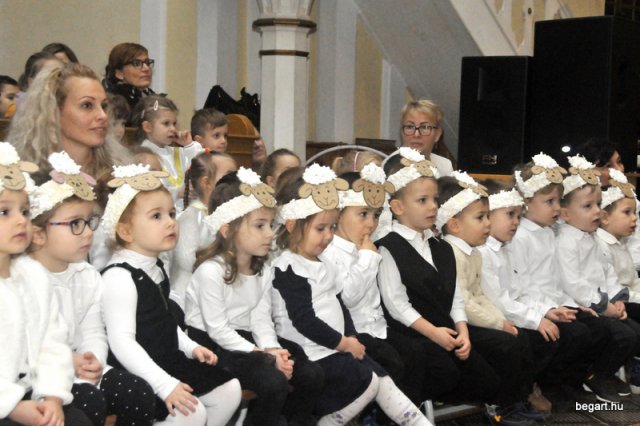 Karacsonyi műsor