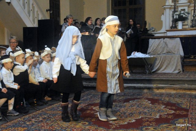 Karacsonyi műsor