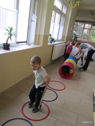 Egy kicsi mozgás a meseréten