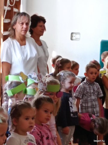Udvarszentelés és az új kiscsoportosok befogadó ünnepsége